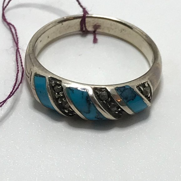 Turquoise and Marcasite Silver ring, Size 9 - Picture 7 of 7